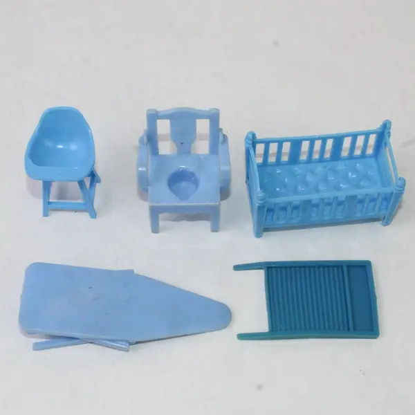 Lot of 5 Vintage Dollhouse Furniture Miniatures - Highchair Crib Washerboard