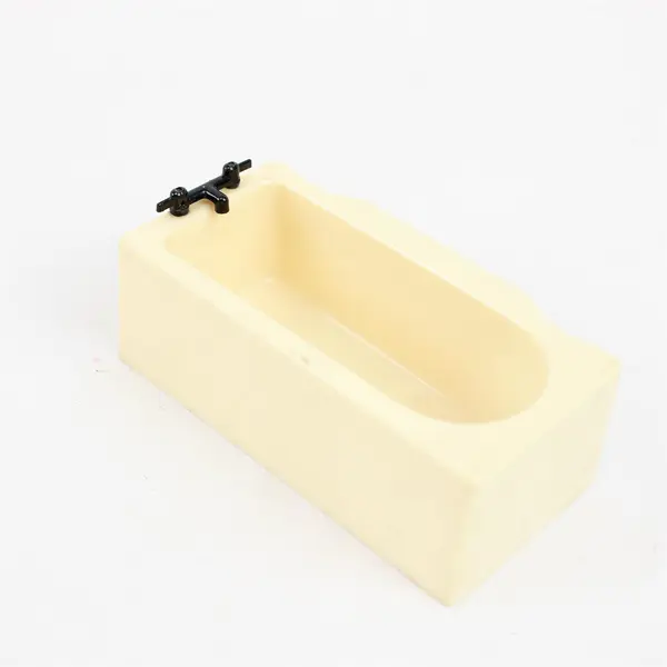 Lot of 4 Vintage Dollhouse Furniture Bath Tub Sink Chest Nightstand