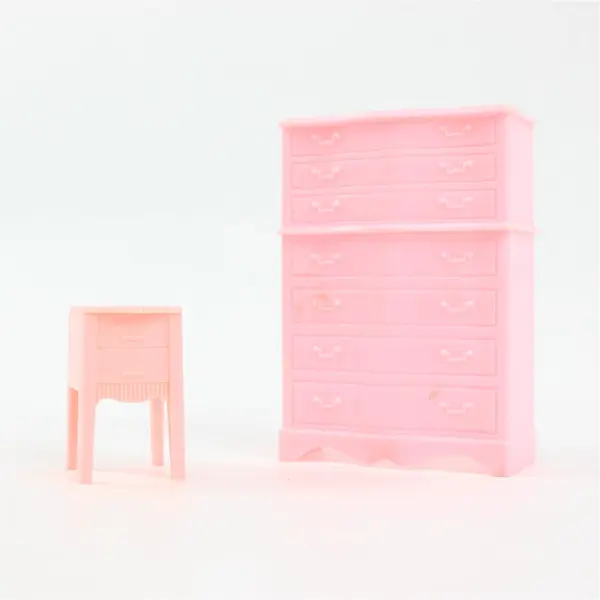 Lot of 4 Vintage Dollhouse Furniture Bath Tub Sink Chest Nightstand