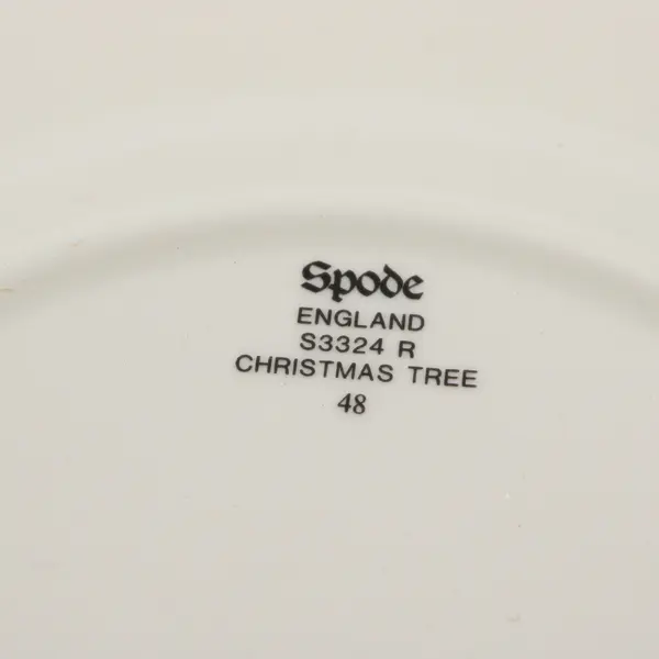 Spode Christmas Tree Pattern Ceramic Salad Plate Serving Tray 7.75" Diameter
