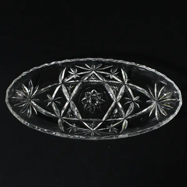 Vintage Anchor Hocking Prescut Clear  Oval Pickle Dish 8.5" Scalloped Rim