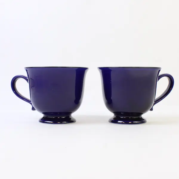 Set of 2 Gibson Everyday Coffee Mugs White Cobalt Blue Trim