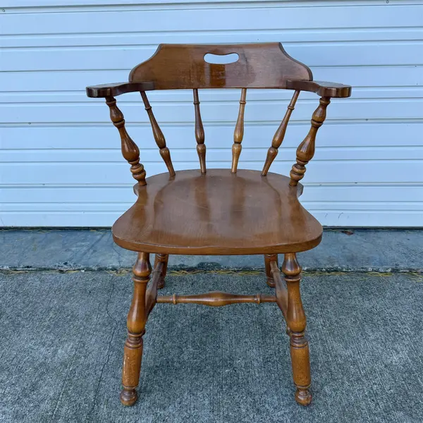 VTG Ethan Allen Maple Wood Nutmeg Heirloom Pub Style Arm Chair - Freight / Local