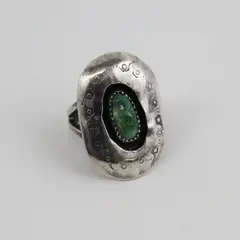Native American Style Sterling Silver Ring With  Green Turquoise Size 8