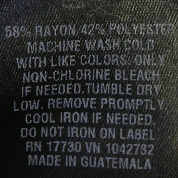 Mossimo Gray Long-Sleeved V-Neck Activewear Shirt Women's XL