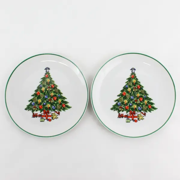 2 Stoneware Christmas Tree Salad Plates 7.75" Japan