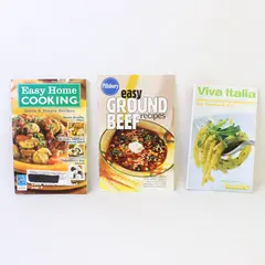 Lot of 3 Cook Books Paperback - Viva Italia, Pillsbury Easy Ground Beef
