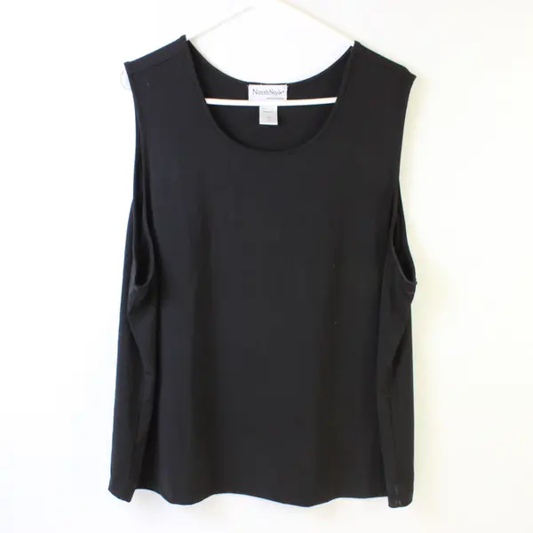 North Style Solid Black Tank Top Women's 1X