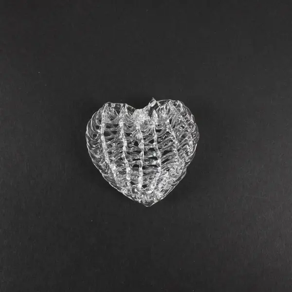 Lot Of 18 Unbranded Hand-Blown Spun Glass Heart Hanging Ornaments Gold String