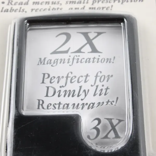 Blazing LED Menu Magnifier Black New in Package Portable Reading Light