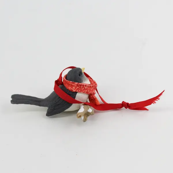 Hallmark Keepsake 'Warm & Cozy' Winter Bird Ornament 1998 Handcrafted