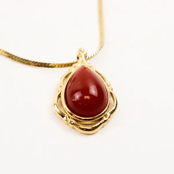 VTG Trifari Orange Lucite Gold-Tone Demi-Parure Post Earrings and Necklace Set