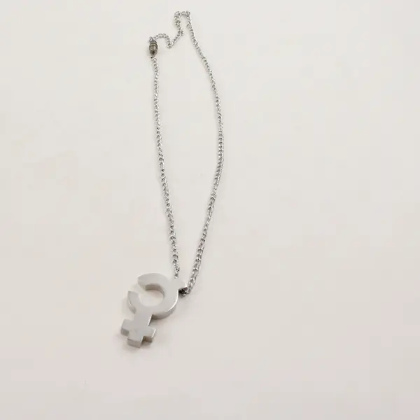 Silver-Tone Interlocking Venus Symbol Barrel Clasp Necklace 20"