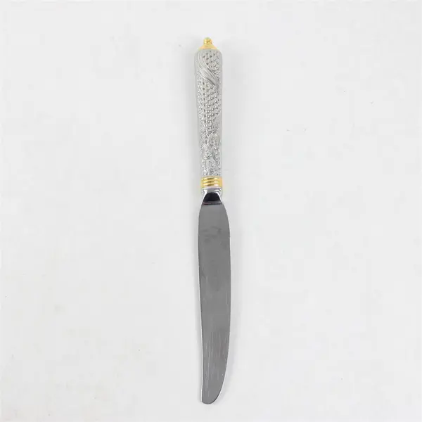 Laslo Yamazaki Stainless Steel Byzantine Gold Accent Dining Knife 