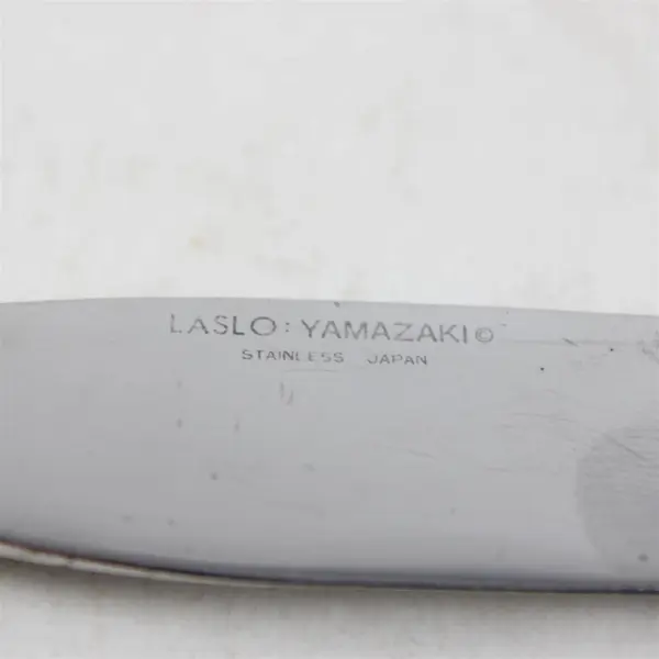 Laslo Yamazaki Stainless Steel Byzantine Gold Accent Dining Knife 
