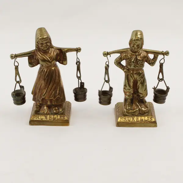 Set of 2 Vintage Brass Dutch Boy and Girl Carrying Water Pails Figures 4"