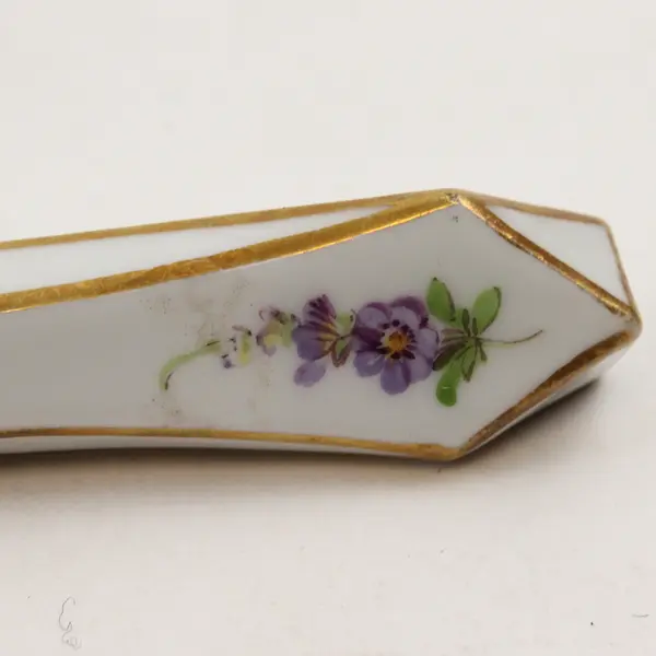 Vintage Meissen Floral Pattern Porcelain Knife Rest
