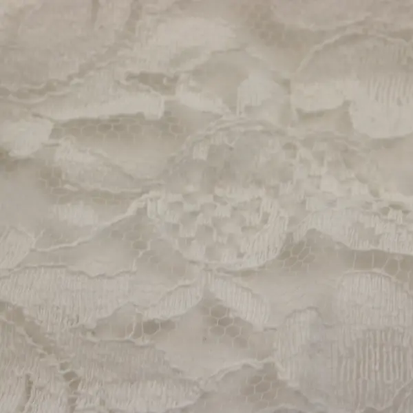 Vintage Desco White Cotton Blend Floral Doily 10"