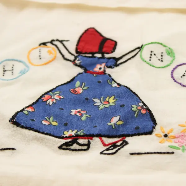 Set of 3 Vintage Sunbonnet Sue Embroidered Tea Towels