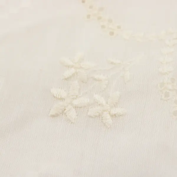 Vintage Off-White Embroidered Lace Cutwork Cotton Handkerchief