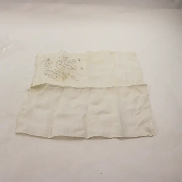 Vintage Floral Embroidered M Monogram Off-White Scalloped Edge Handkerchief