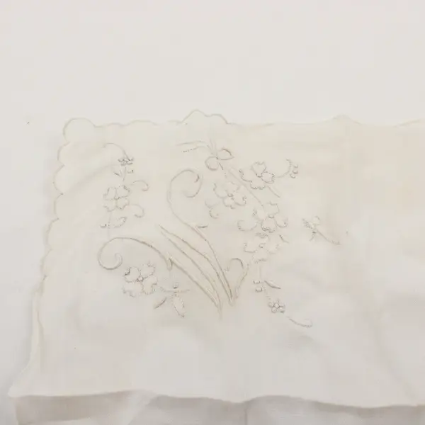 Vintage Floral Embroidered M Monogram Off-White Scalloped Edge Handkerchief