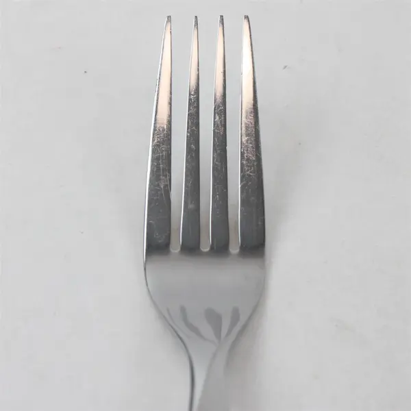 Lot of 4 Sasaki Flatware Axis Pattern 18/0 Stainless Dinner Forks 8.25" Long 