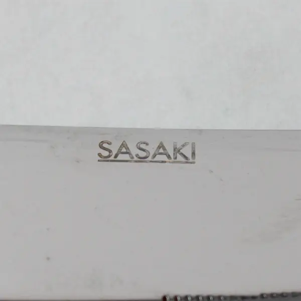 Lot of 4 Sasaki Flatware Axis Pattern 18/0 SS Dinner Knives 9.5" Long Good