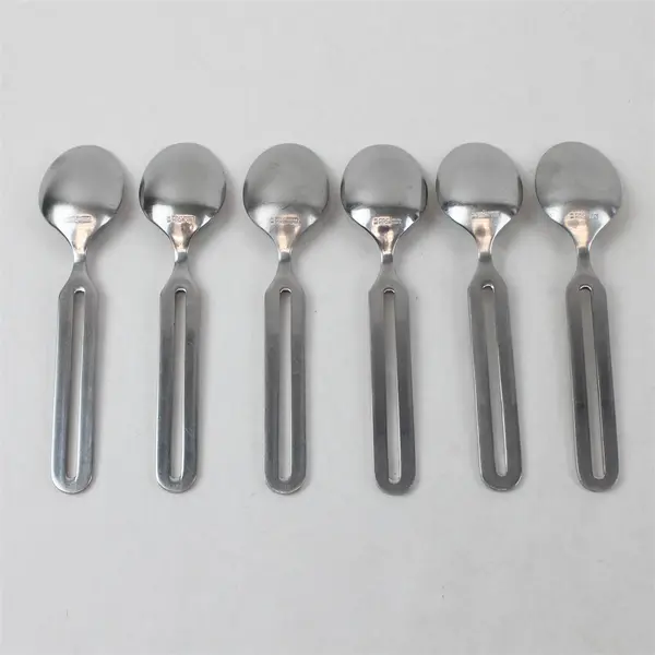 Lot of 6 Stanley Roberts Cycles Pattern SS Pierced Handle Oval Soup Spoons 7" 