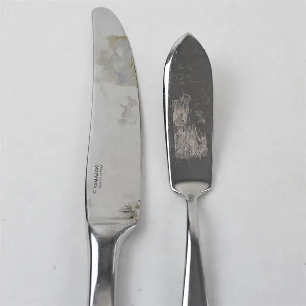Lot of 5 Yamazaki Belgrove Stainless Steel 4 Dining Knives + 1 Butter Knife