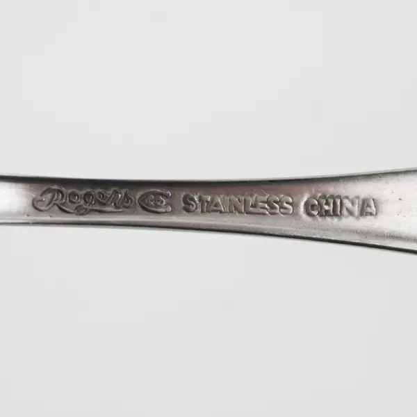 Lot of 8 Stanley Roberts (Rogers Co) Majesty Pattern Soup Spoons SS 7" Rare Pat