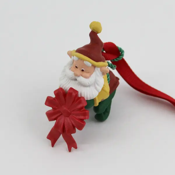 1995 Hallmark Keepsake Hang-Togethers Ornament Happy Wrappers Vintage