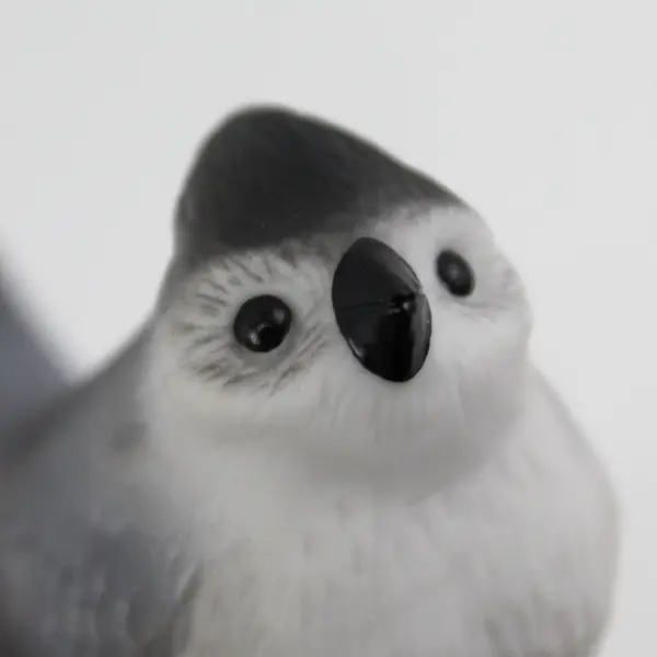 Hallmark Keepsake 1985 Porcelain Bird Clip-On Ornament Vintage