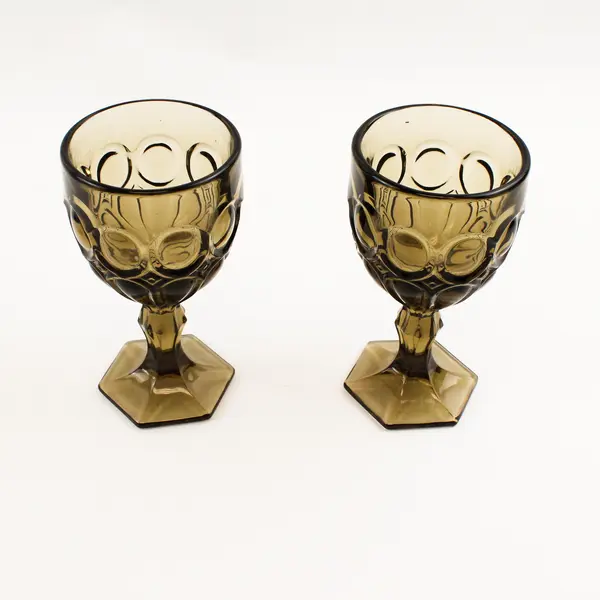 Lot Of 2 Fostoria Moonstone Taupe (Brown) Pattern Clear Glass Goblets 5.5" Tall