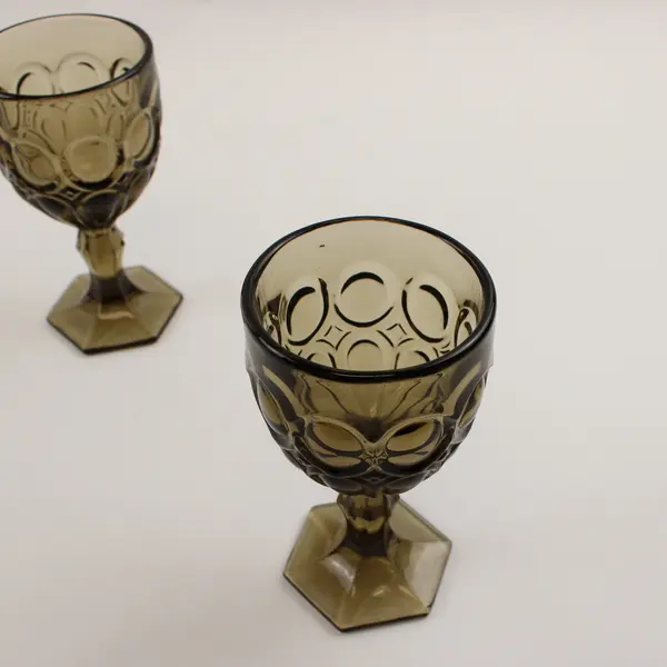 Lot Of 2 Fostoria Moonstone Taupe (Brown) Pattern Clear Glass Goblets 5.5" Tall