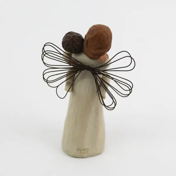 2002 Demdaco Willow Tree Angels Embrace by Sue Lordi