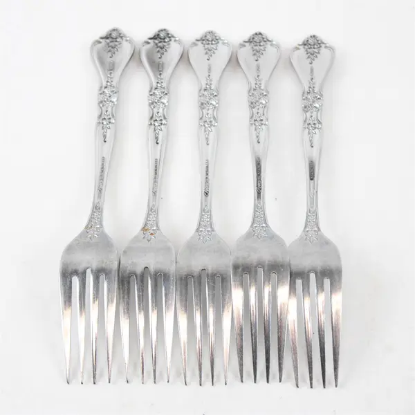 5 Stanley Roberts (Rogers Co) Kings Berry Pattern SS Dinner Forks 7.5" Rare HTF