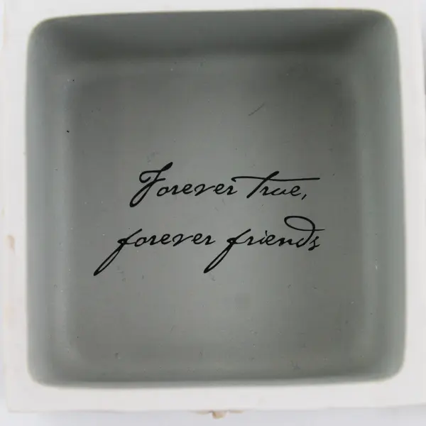 2003 Demdaco Willow Tree Friendship Trinket Box by Sue Lordi