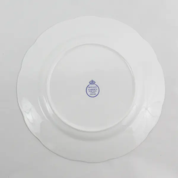 Royale Garden Staffs England Bone China Salad Plate White Blue And White Bouquet