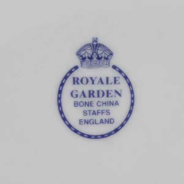 Royale Garden Staffs England Bone China Salad Plate White Blue And White Bouquet