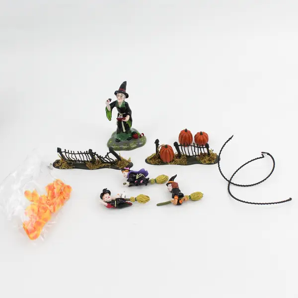 Department 56 Snow Village Witch Way Flight School No. 55347 Retired