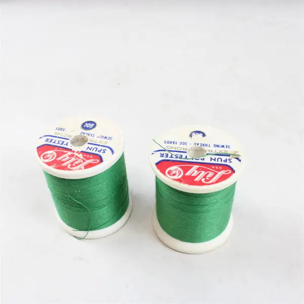Lot of 5 Green Sewing Thread Spools for Quilting Mending Crafts