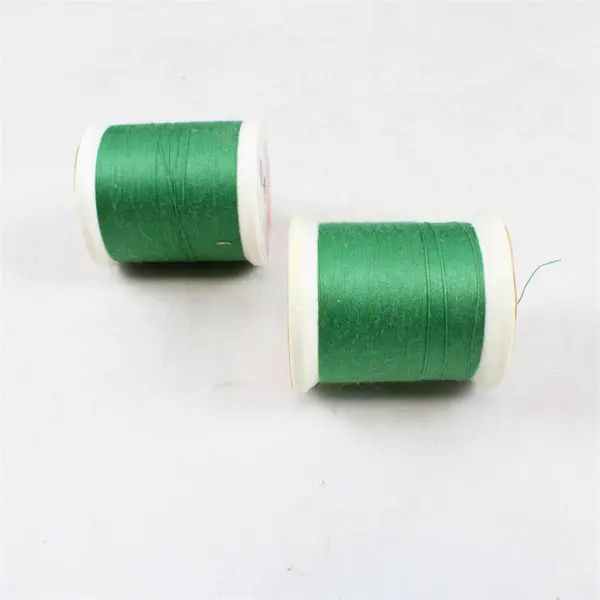 Lot of 5 Green Sewing Thread Spools for Quilting Mending Crafts