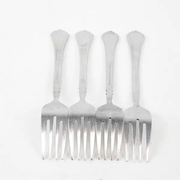 Lot of 4 Stanley Roberts (Rogers Co) Drama Pattern Stainless Salad Forks 6.75" 