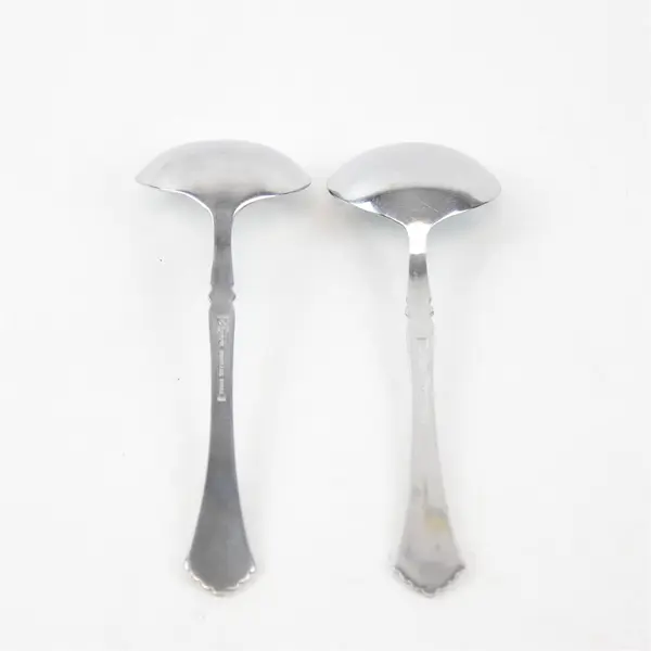 Stanley Roberts (Rogers Co) Drama Pattern SS 2 Gravy Ladles 7" Rare HTF Items