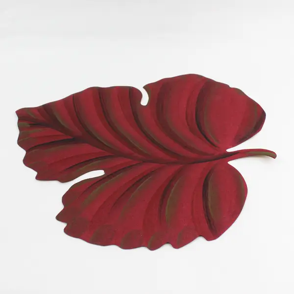 Set of 4 Red Leaf Shaped Vinyl Placemats