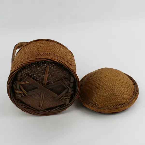 Vintage Handwoven Rattan Chinese Wedding Basket