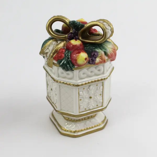 Fitz & Floyd Christmas Salt & Pepper Shakers Pair Collectible