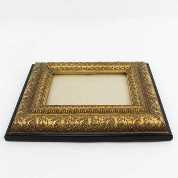 VTG Ornate Gold & Black Wooden Gesso Wall-Hanging Picture Frame 5" x 7" Photo