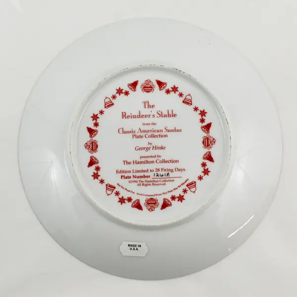Hamilton Collection "The Reindeer's Stable" Classic American Santa Decor Plate